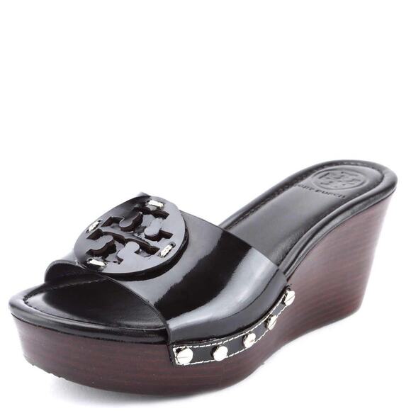 TORY BURCH Patti Wedge Black Sandal Patent Leather Open Slide Stud Platform 10 - Picture 1 of 12
